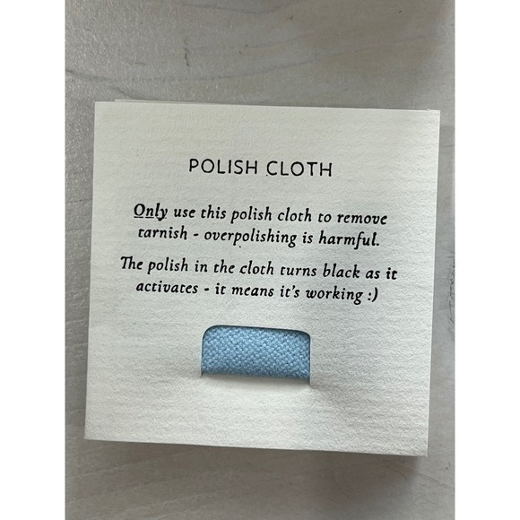 NEW GLDN Gold Tone Necklace kissy face emoji‎ charm Pendant - Picture 4 of 8